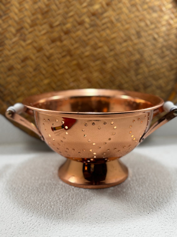 Vintage Copper-Plated Decorative Colander – Heart Pattern, Ceramic Handles, 10” x 4”